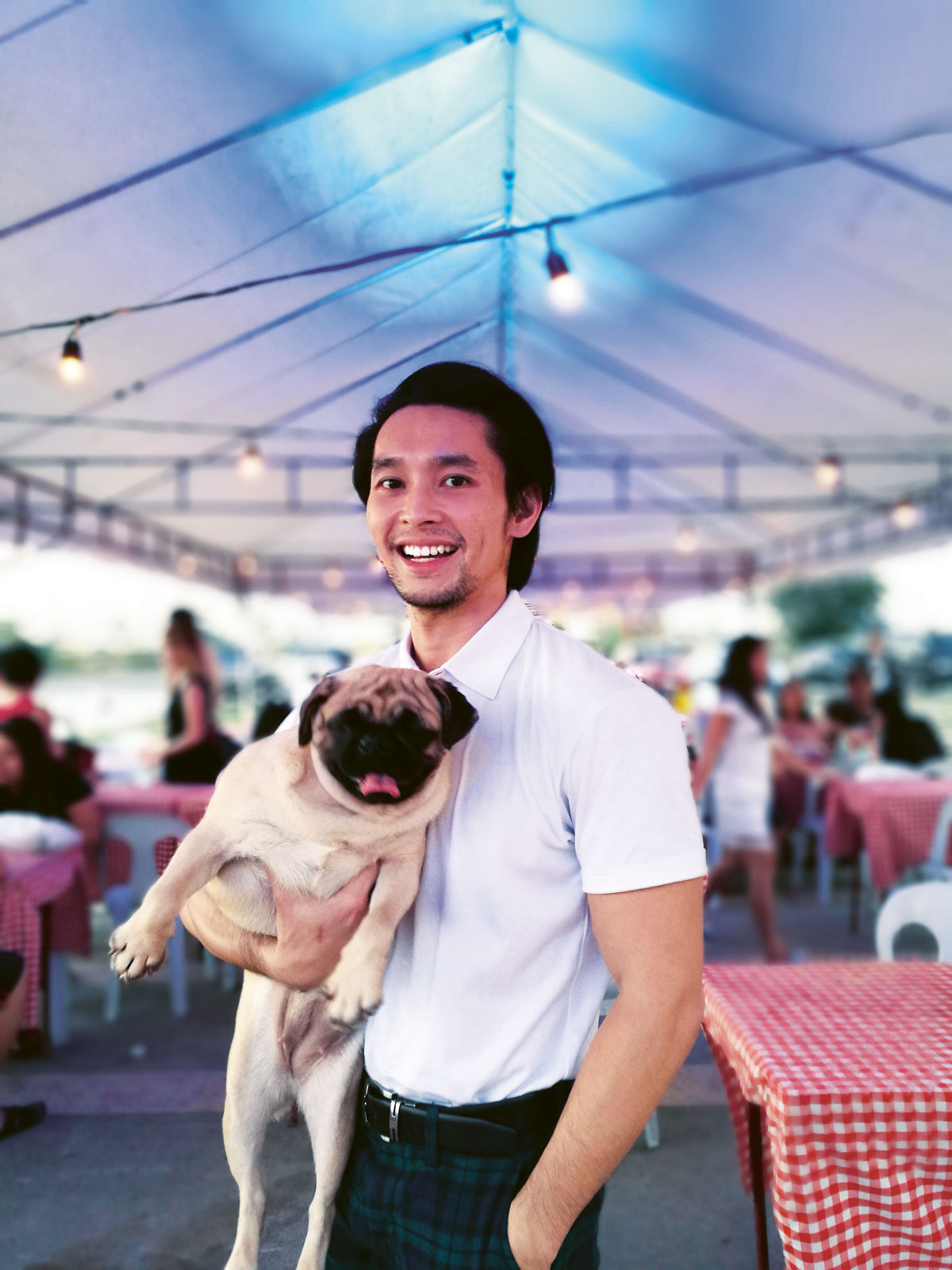 Cebu-based Michael Karlo Lim has his roots in food blogging before venturing out into other interests like fashion and lifestyle