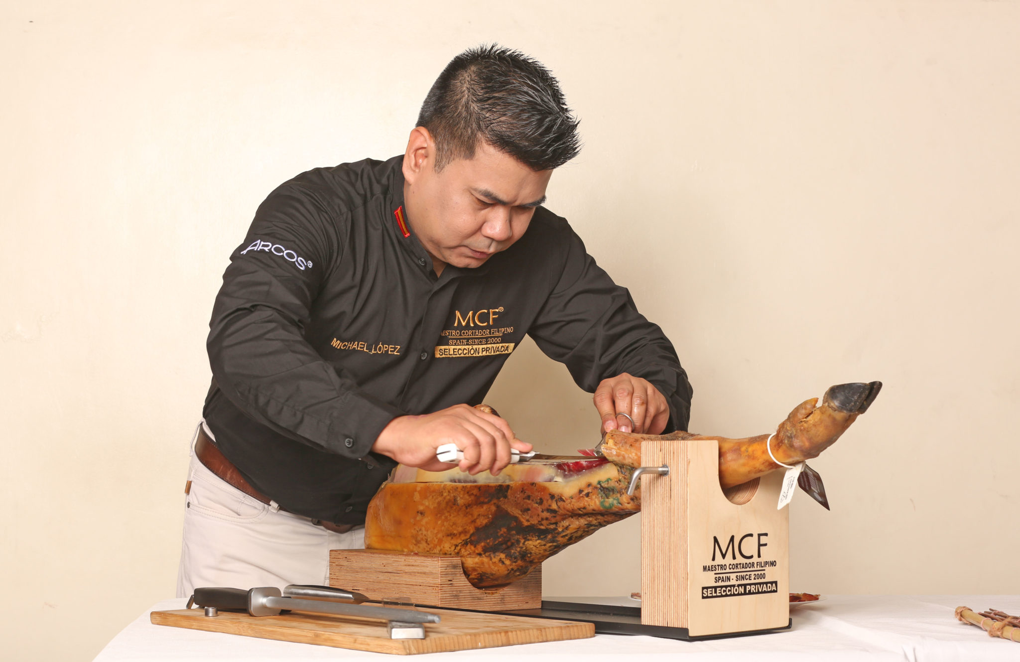 Michael and Mark Lopez carved a niche for themselves in Spain then ended up carving jamón for celebrities and chefs around the world
