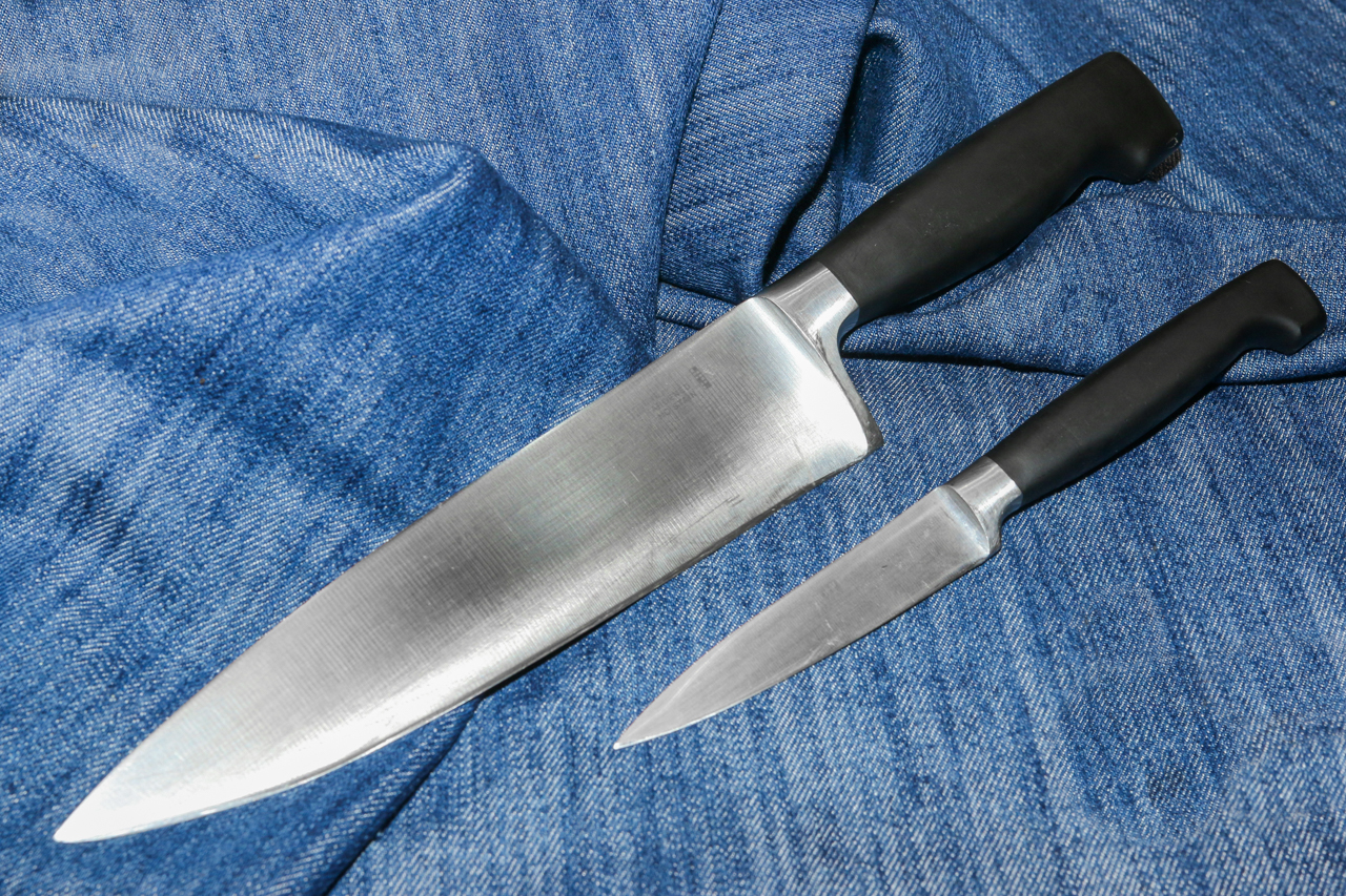 Patrick Go's knives: Henckels chef's knife and paring knife