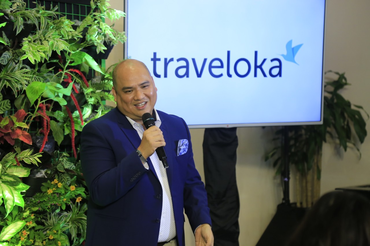 The Traveloka app provides travel-related technology solutions, including a wide range of travel and lifestyle booking selections
