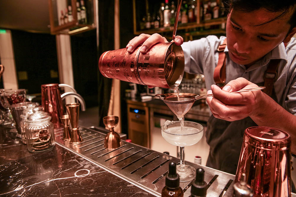 A mobile bar business is a daring way to mix things up in the post-COVID F&B industry