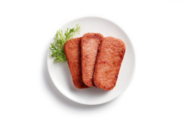 Luncheon meat will never be the same again as the world’s first vegan luncheon meat, Omnipork Luncheon, was launched in Hong Kong