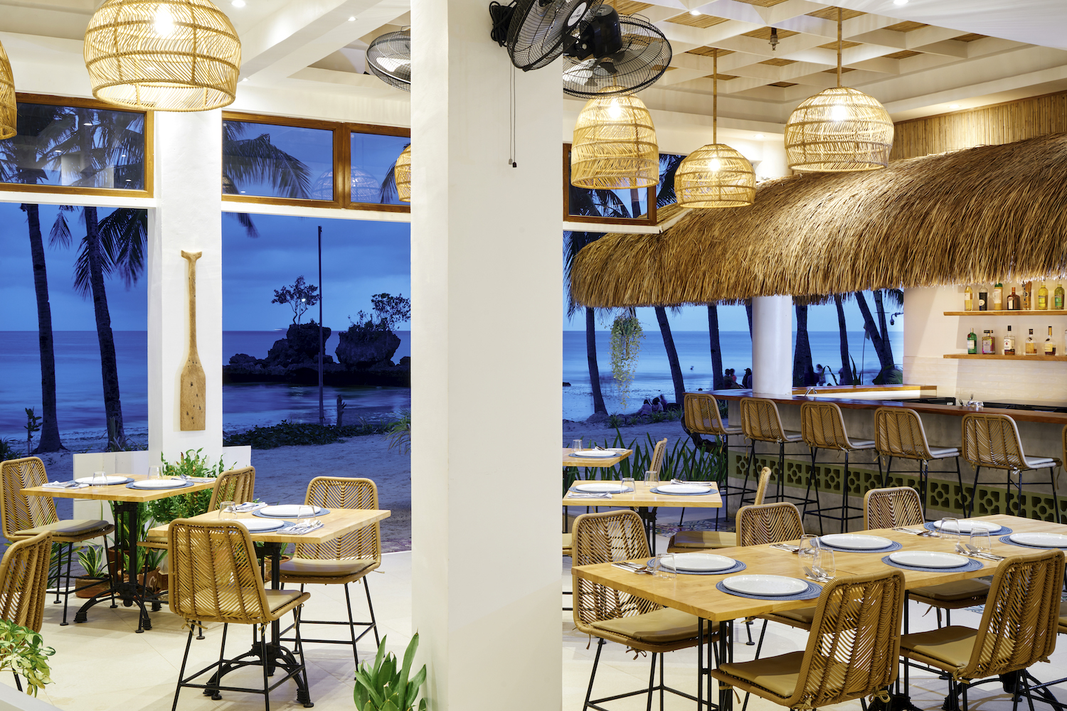 The beachfront location is a key asset in bringing customers closer to delicious sea views and seafood