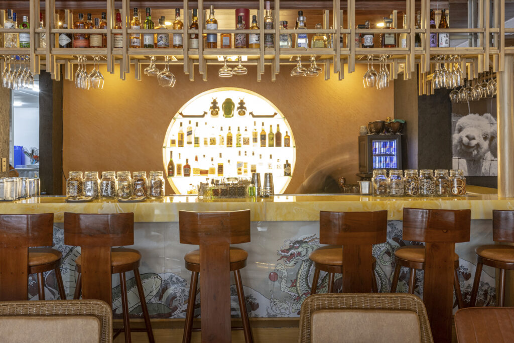 Discover a range of cocktails, beverages, sake, wine, beers, and Japanese spirits at the well-stocked Japonesa bar
