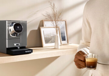 Through the Nespresso Momento line, Nespresso Professional remains consistent in its industry-proven ease and convenience of use