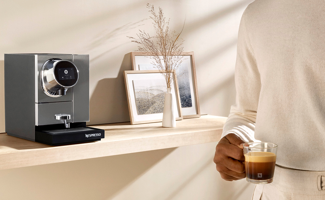 Through the Nespresso Momento line, Nespresso Professional remains consistent in its industry-proven ease and convenience of use